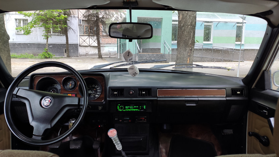 Переклеювання плівки, педаль зчеплення. 5