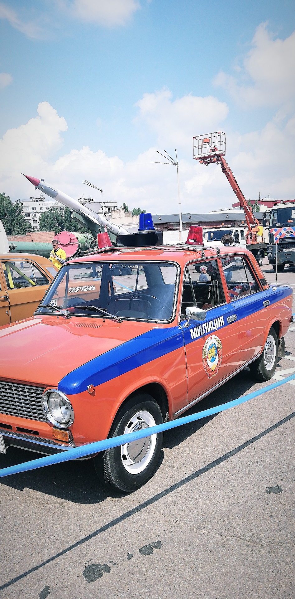 Ретро виставка Дніпро 4