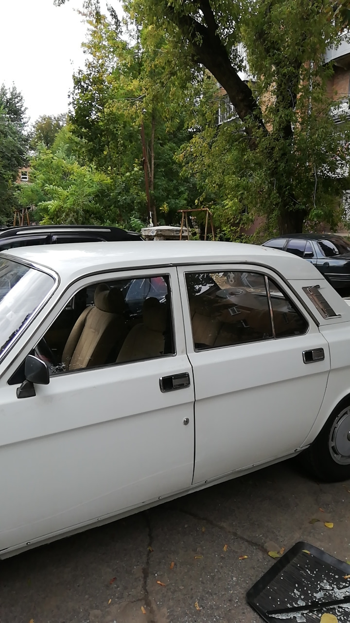 Скло, двірники, акумулятор. 4