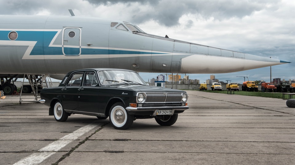 Полполковник ☭ на OldCarLand 2016 1