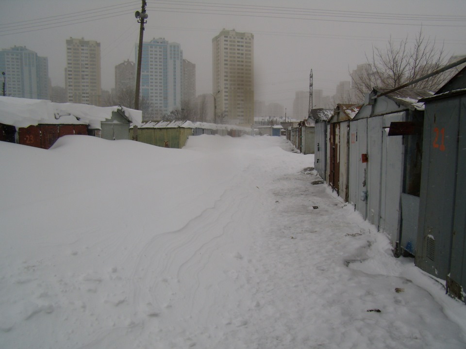 Вирішив поїхати в гараж подивитися що там твориться) 4