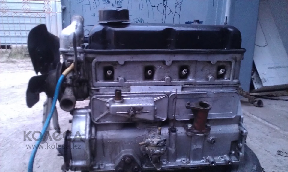 двигун 414-1002015 голова 2410 1