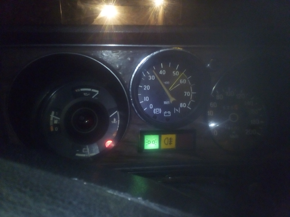 Встановлення тахометра від ВАЗ 2106 у приладку Волги 2410 2