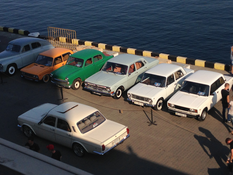 Побували на Bike Cars & Rock'n'Roll festival, retro & custom 5
