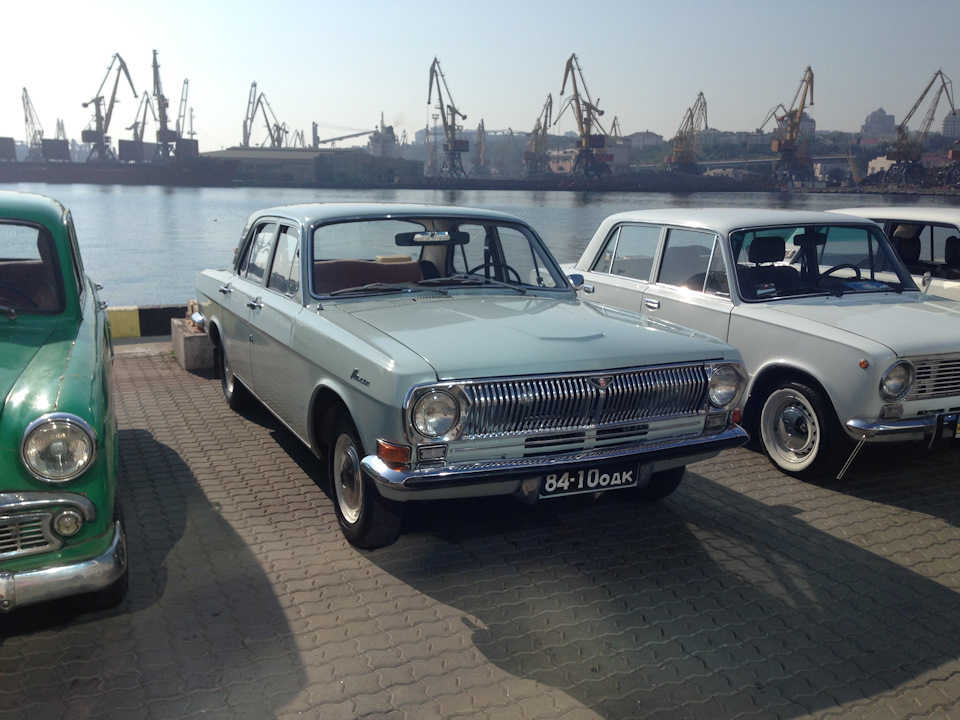 Побували на Bike Cars & Rock'n'Roll festival, retro & custom 3