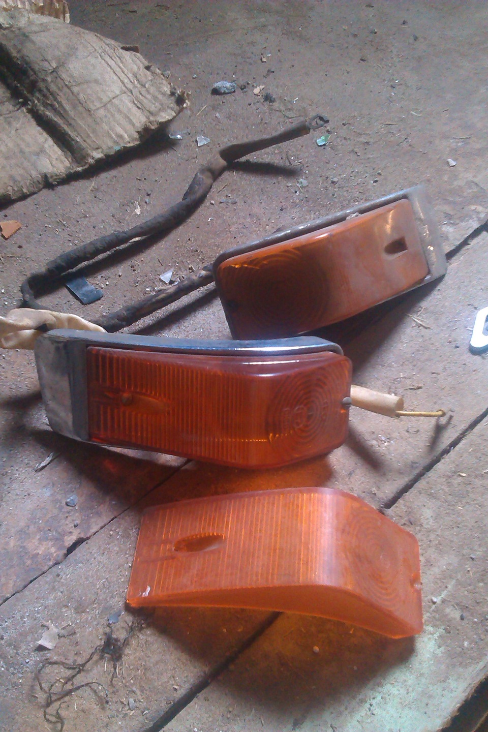 Крутимо гайки, ліпимо скельця ... 5