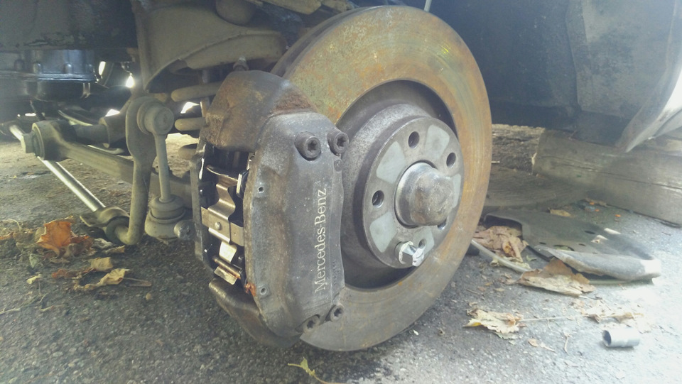 Передні дискові гальма Brembo 4-pot 347mm. ГТЦ та вакуум 1