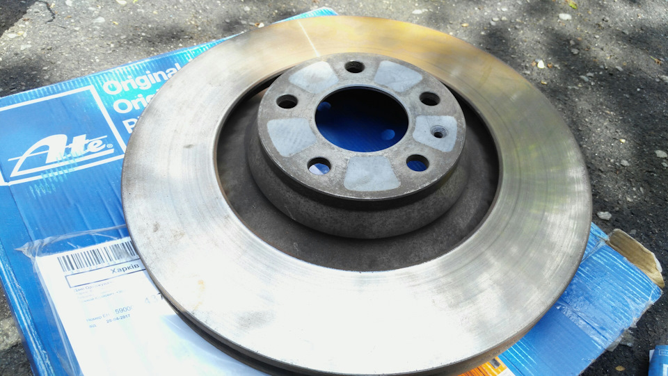 Передні дискові гальма Brembo 4-pot 347mm. ГТЦ та вакуум 2