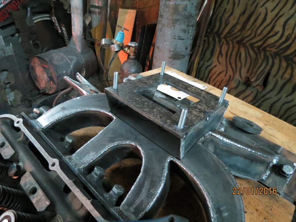 впуск для GM 6.0L частина 2 4