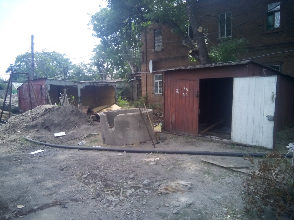 Пісня гаражна. Оманлива та сумна. 2
