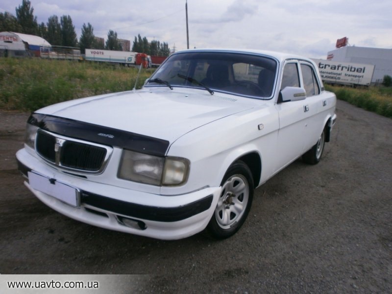 Живі фото з майданчика з продажу. 2