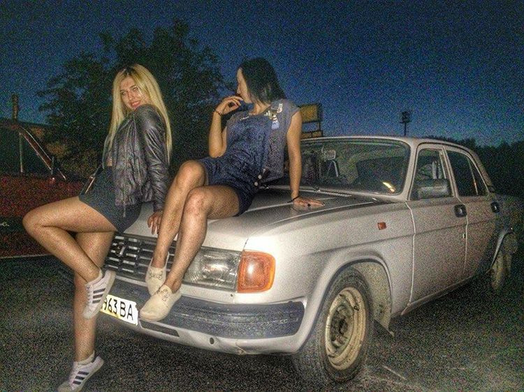 Дівчата та Аврора. 5
