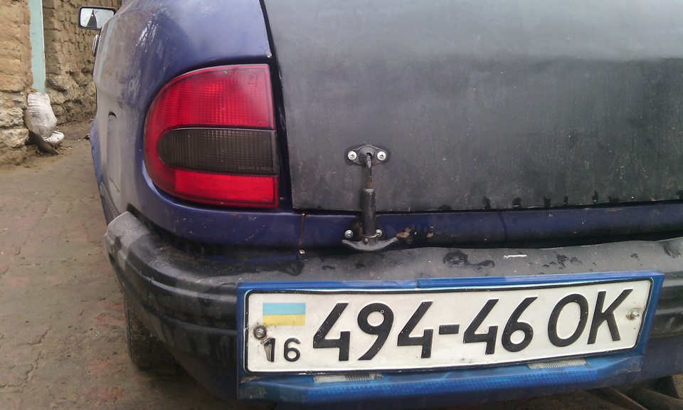 Зняв чорну фарбу від ліхтарів! 2