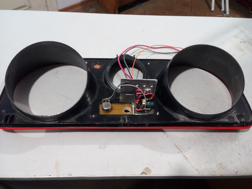 регулятори яскравості підсвічування приладів 3