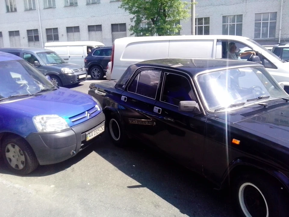 Два випадки на дорозі.