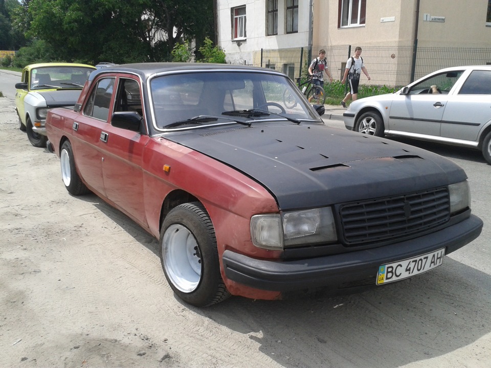 ВОНА НА РОЗВАРАХ=))))) 1