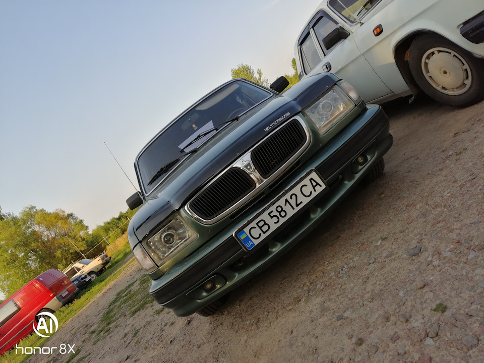 А ось і фари поставили) 2