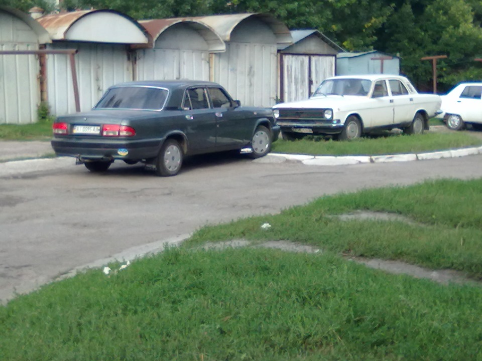 він погано обіцяв повернуться ... © PS ЗМЗ 402 (День 1) 2