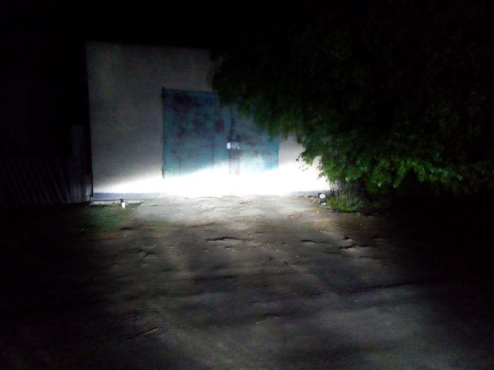 Світлодіоди в головному світлі 1