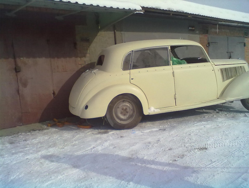 Допоможіть визначити марку Авто 1