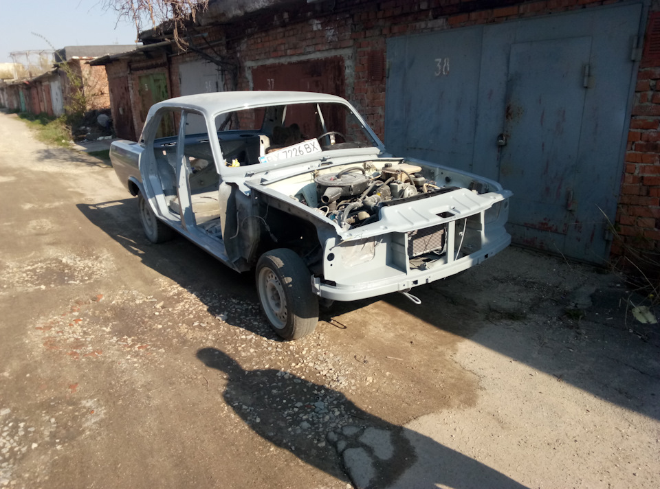 Автомобіль пофарбований 2