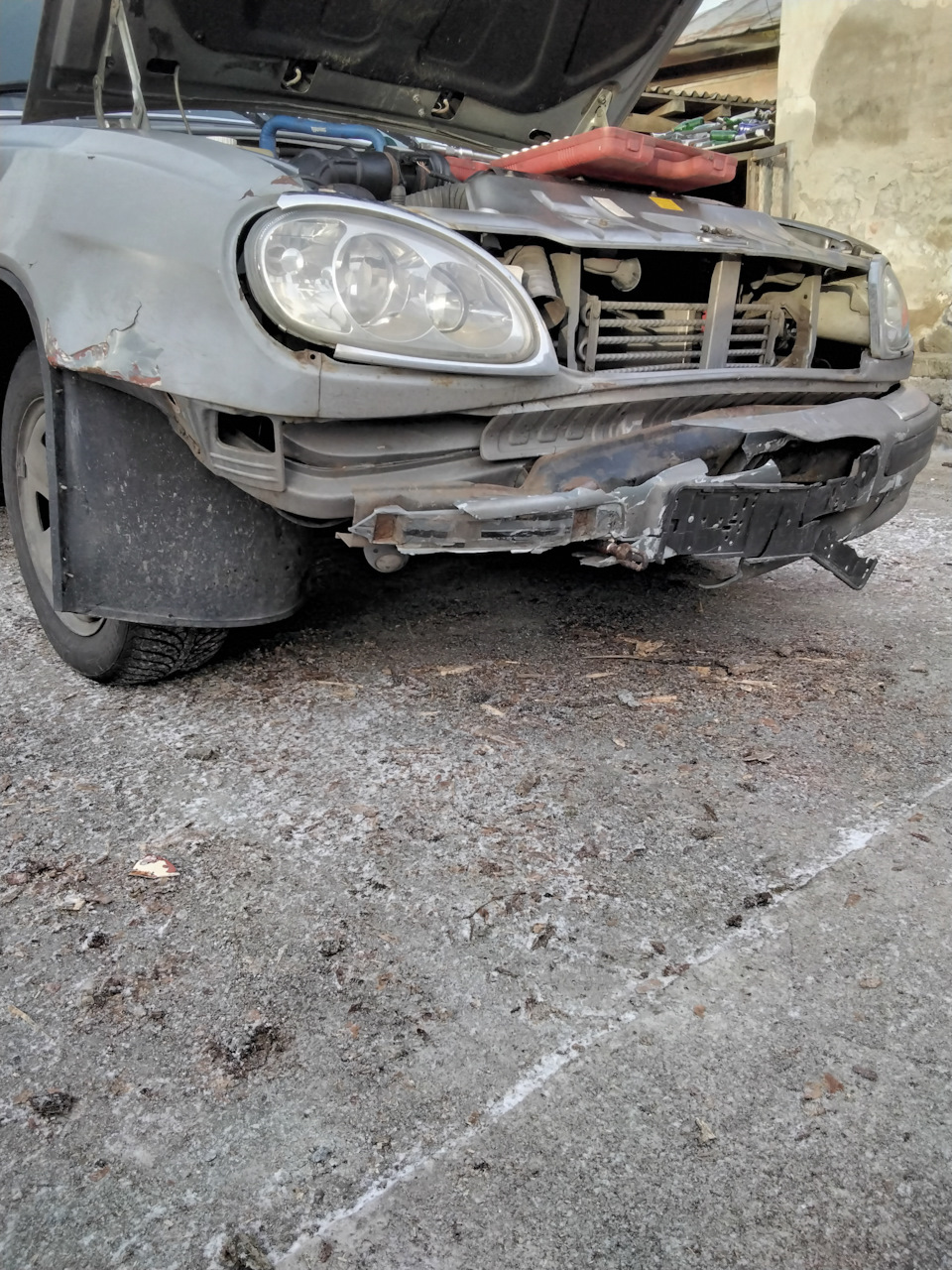 Волга 31105 ДТП 3