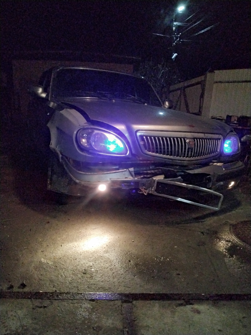 Волга 31105 ДТП 1