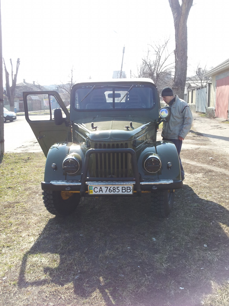 Вигуляв свій газик. 2