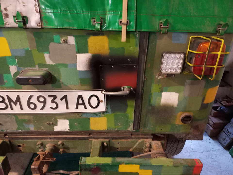№205 Замок задніх дверей 4