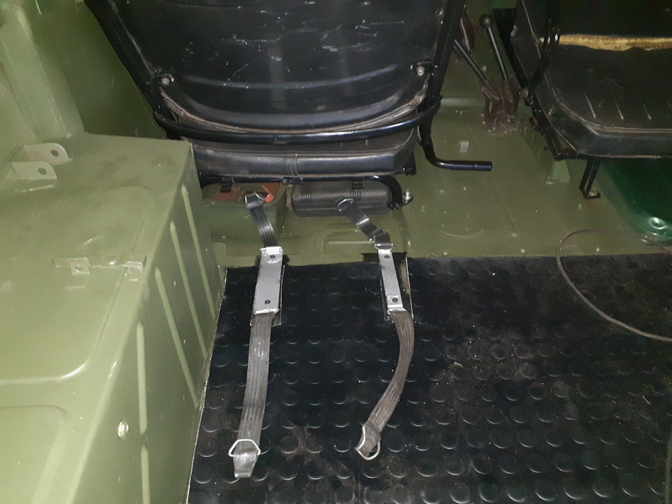 к-124, інструментальний ящик, підготовка до броду та понти 4