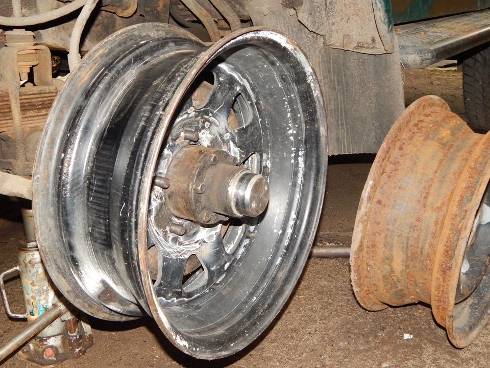 Диски 6-139.7 NISSAN - Перетворюються на 5-139.7 5