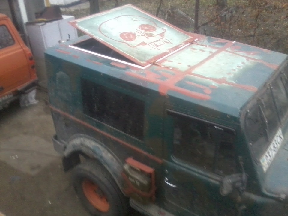 Люк и канистра… 3
