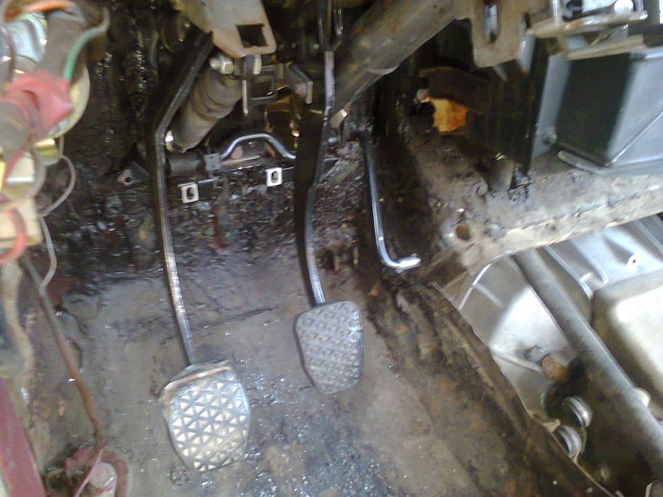 Педалі та ГТЦ від BMW e34 3