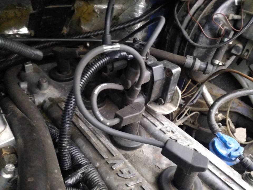 ТО-масло, фільтр, бачок омив., свічки, проводи, котушка Bosch 5