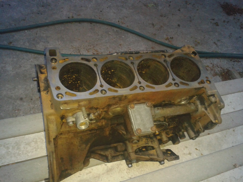 продам блок 405 2