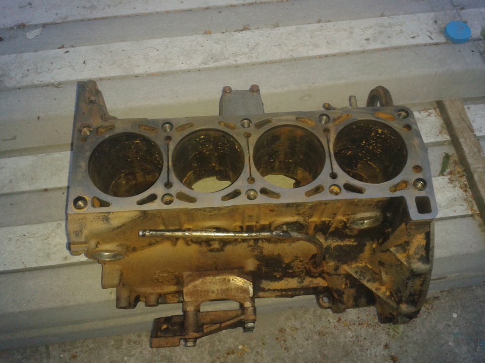продам блок 405 1