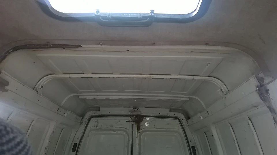 Розібрав півсалону. Початок