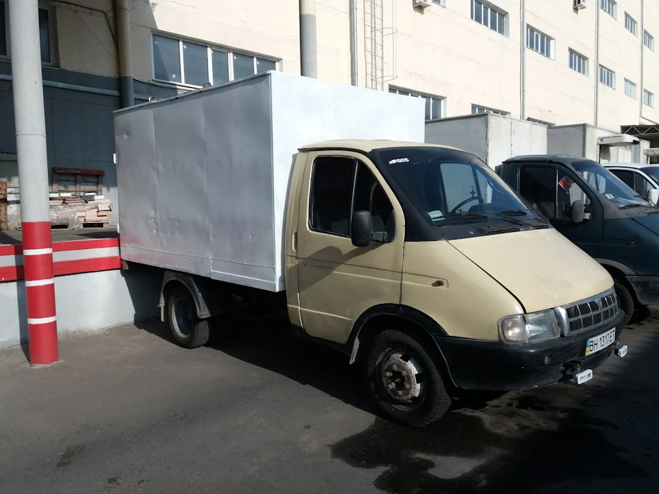Фарбування будки або Не чорна скринька...