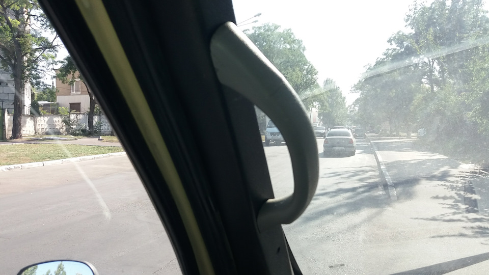 Ручка на стійці під джип або Зручної посадки, пане… 2