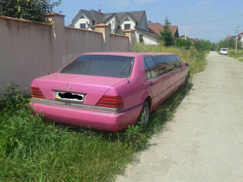Лімузин рожевий 2