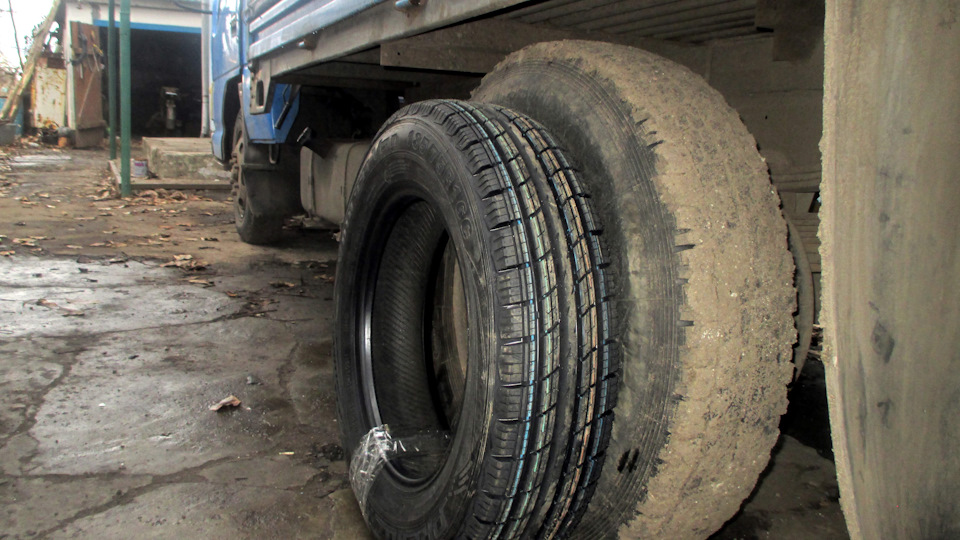 Заміна гуми Vimero-Van 16 дюймів, розмірність 185х75 5