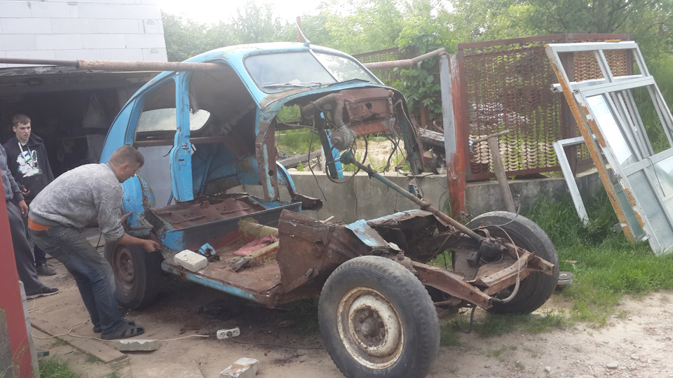 Дах залишився - днище поїхало в прямому розумінні слова ... 2
