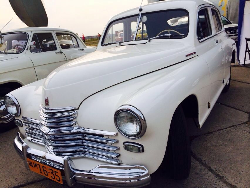 Осенній Old Car Land 2016 2