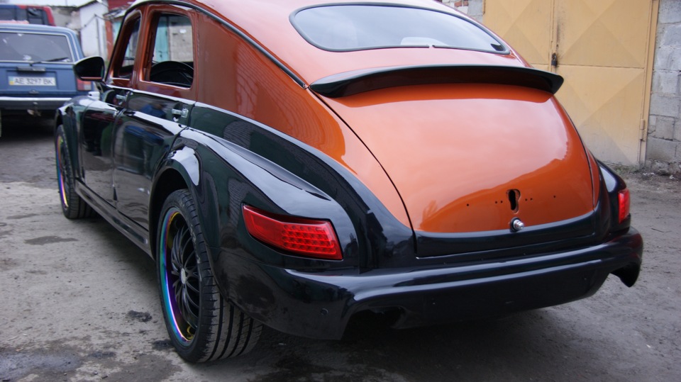 Продовжуємо збирання авто 1