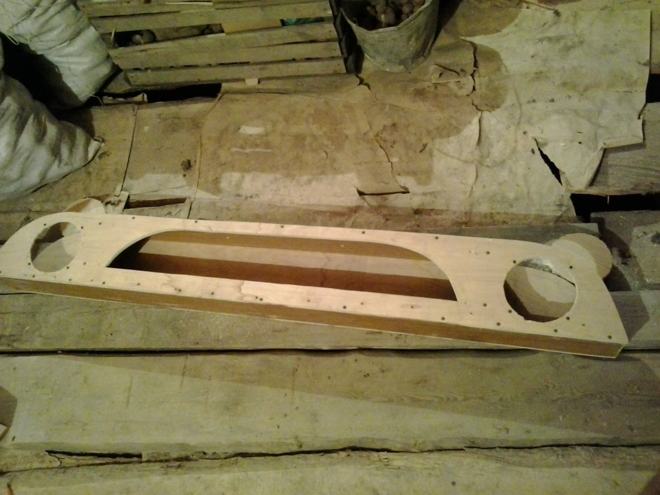 Полички 1