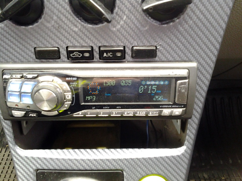 Alpine Cda-9833 3