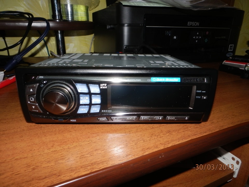 Alpine CDA-9854R 1