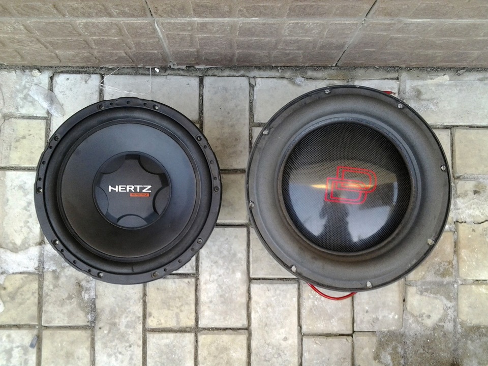 Hertz es 300.4 D and DD 3512 1