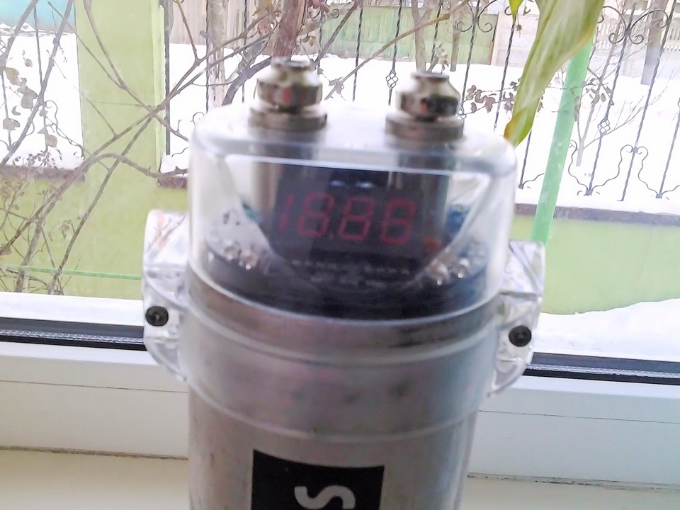 Купив конденсатор Stinger 1F 5