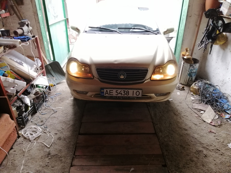 Ксенон 1